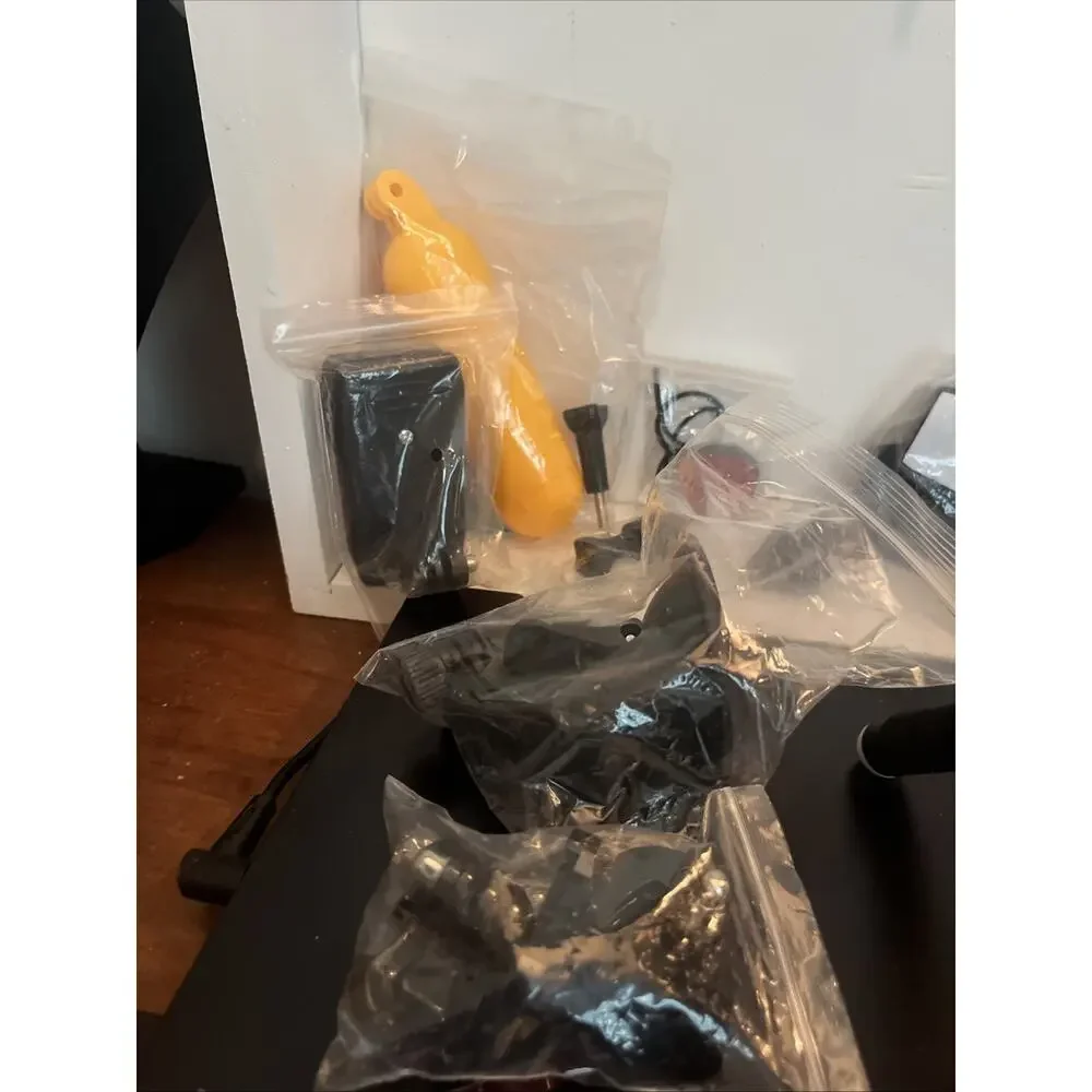 EK7000 Ultra HD Action Camera - 20MP, EIS, Remote Control - Perfect for Outdoors